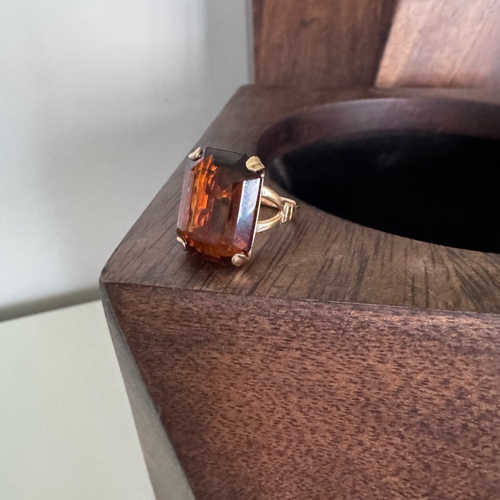 Vintage Avon Smoky Topaz Ring Large Faceted Emerald Cut Stone Gold Tone Sz 6-6.5
